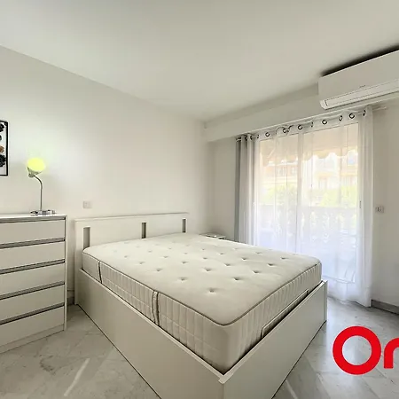 Proche Plages Avec Piscine, Sauna, Parking Et Climatisation - Fr-1-647-23 Апартаменти *