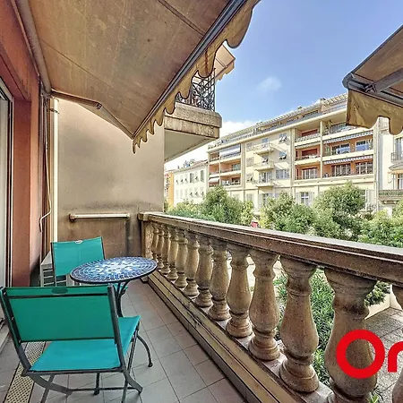 Апартаменти Proche Plages Avec Piscine, Sauna, Parking Et Climatisation - Fr-1-647-23 Мантон